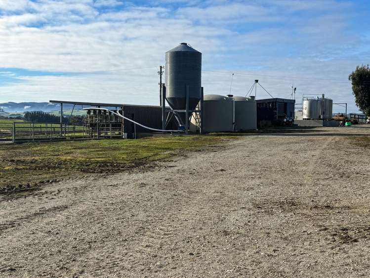 155 Robin Hood Road Mataura Island_14