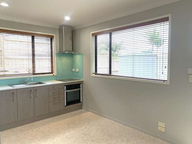 2A CASTLETON DRIVE Howick_4