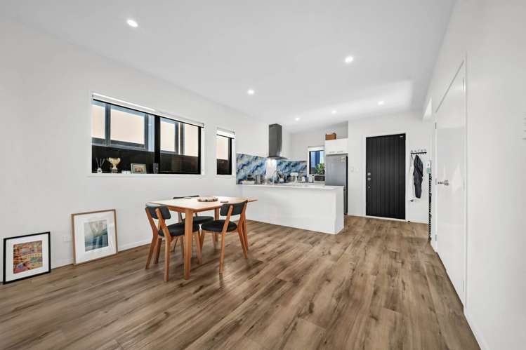 18 Canna Street Flat Bush_9