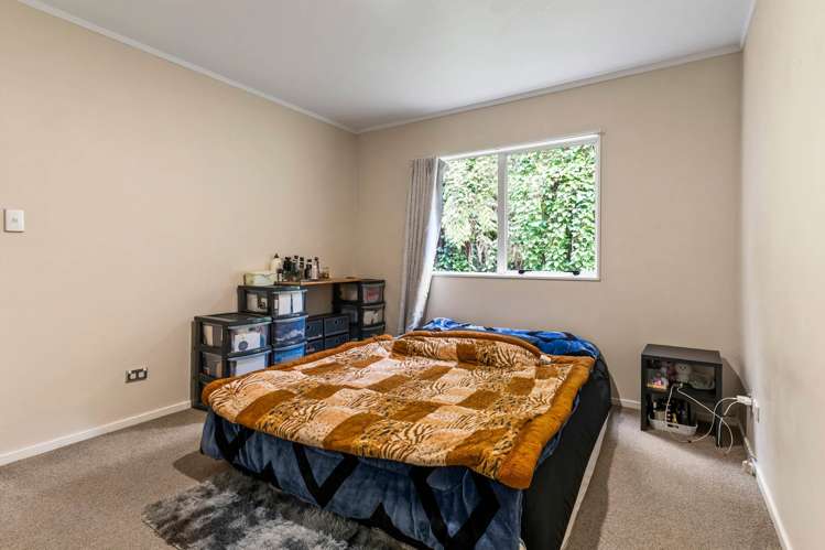 2/39 Lancaster Road Beach Haven_8