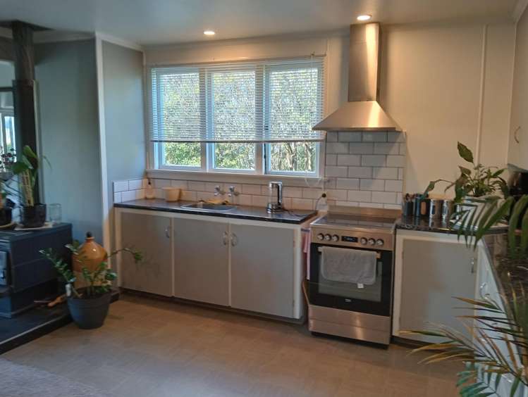 1A Main Road Tuatapere_9