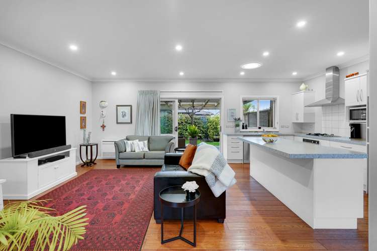 11 Squire Drive Awatoto_6