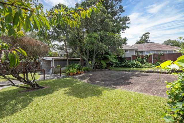 84 Barrys Road Glendene_2