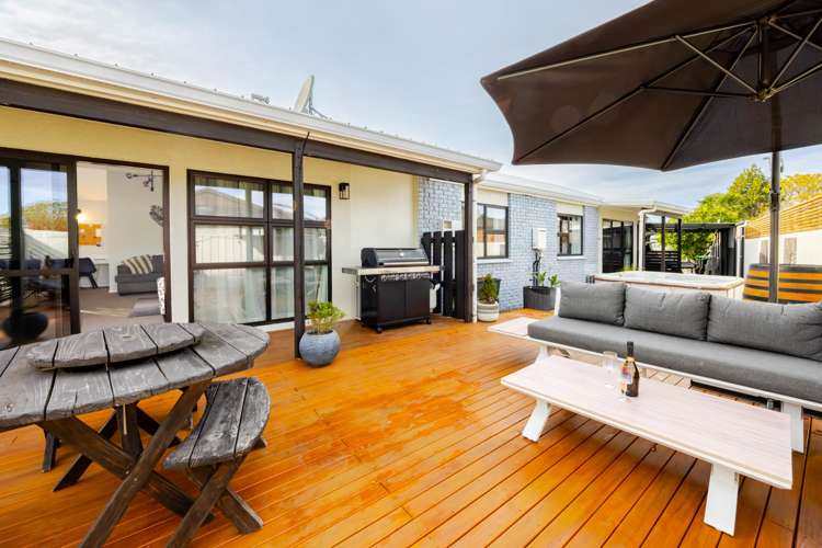 402 Park Road South Akina_27