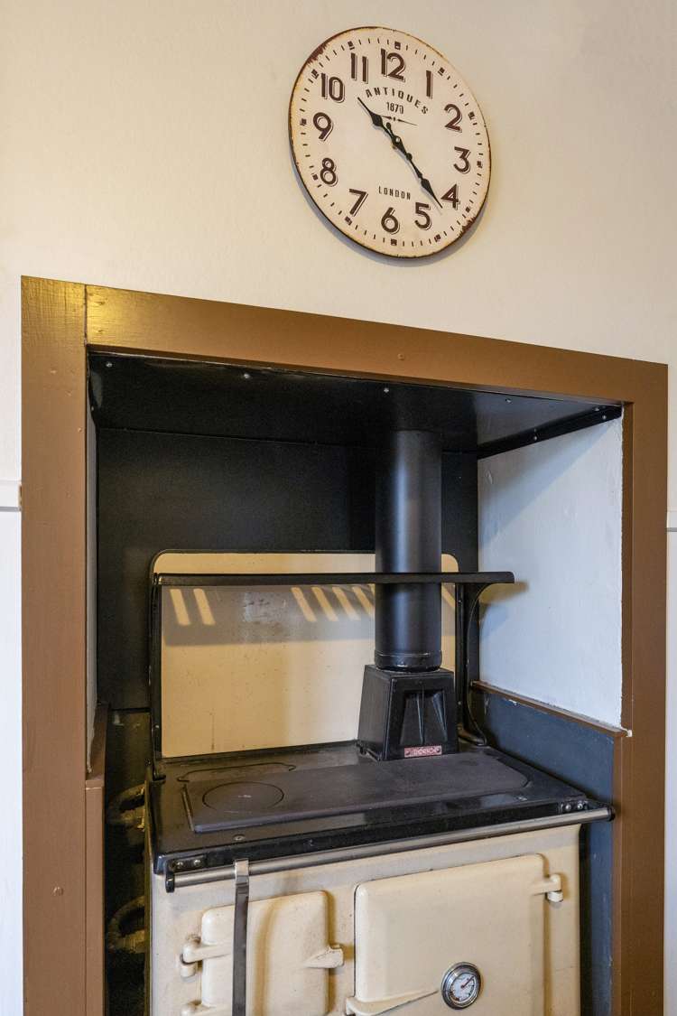 135 Main Street Oxford_11