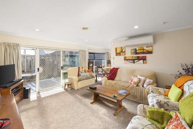 22/2 William Donald Drive Solway_3