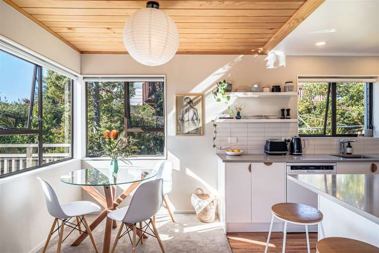 7 Telstar Place Beach Haven_7