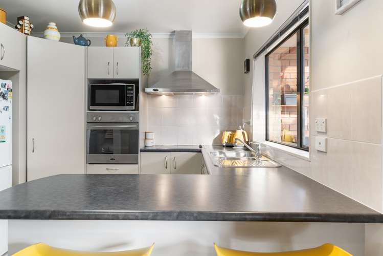 8 Maadi Place Papakura_12