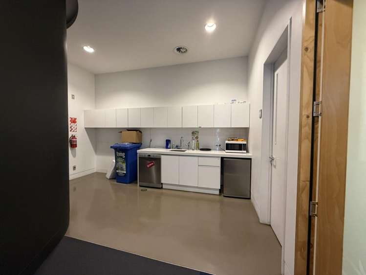 288 Lincoln Road Henderson_7