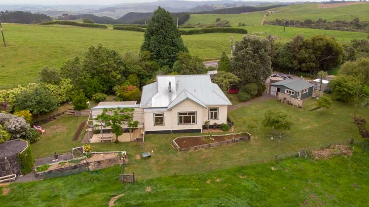 466 Pekanui Road Puketotara_20
