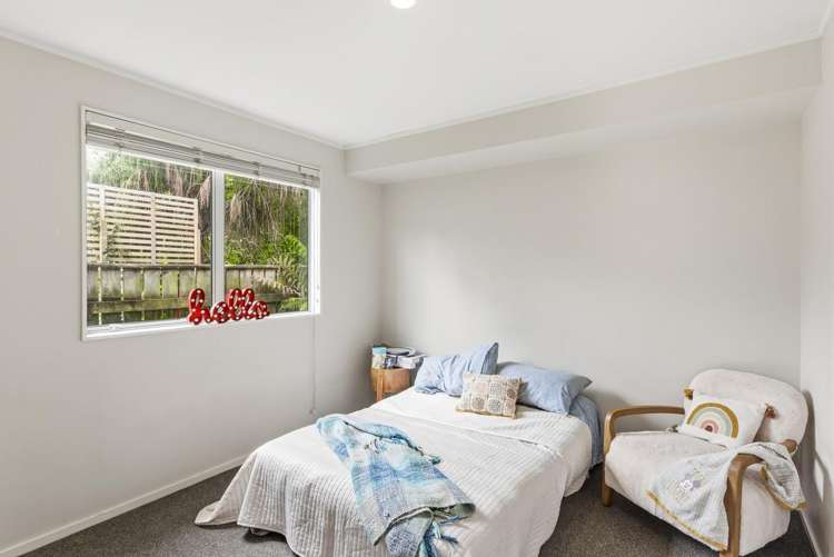 7 Forest Road Raumati South_25