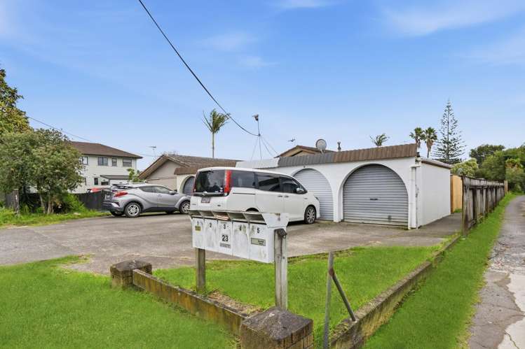1/23 Aranui Road Mount Wellington_16