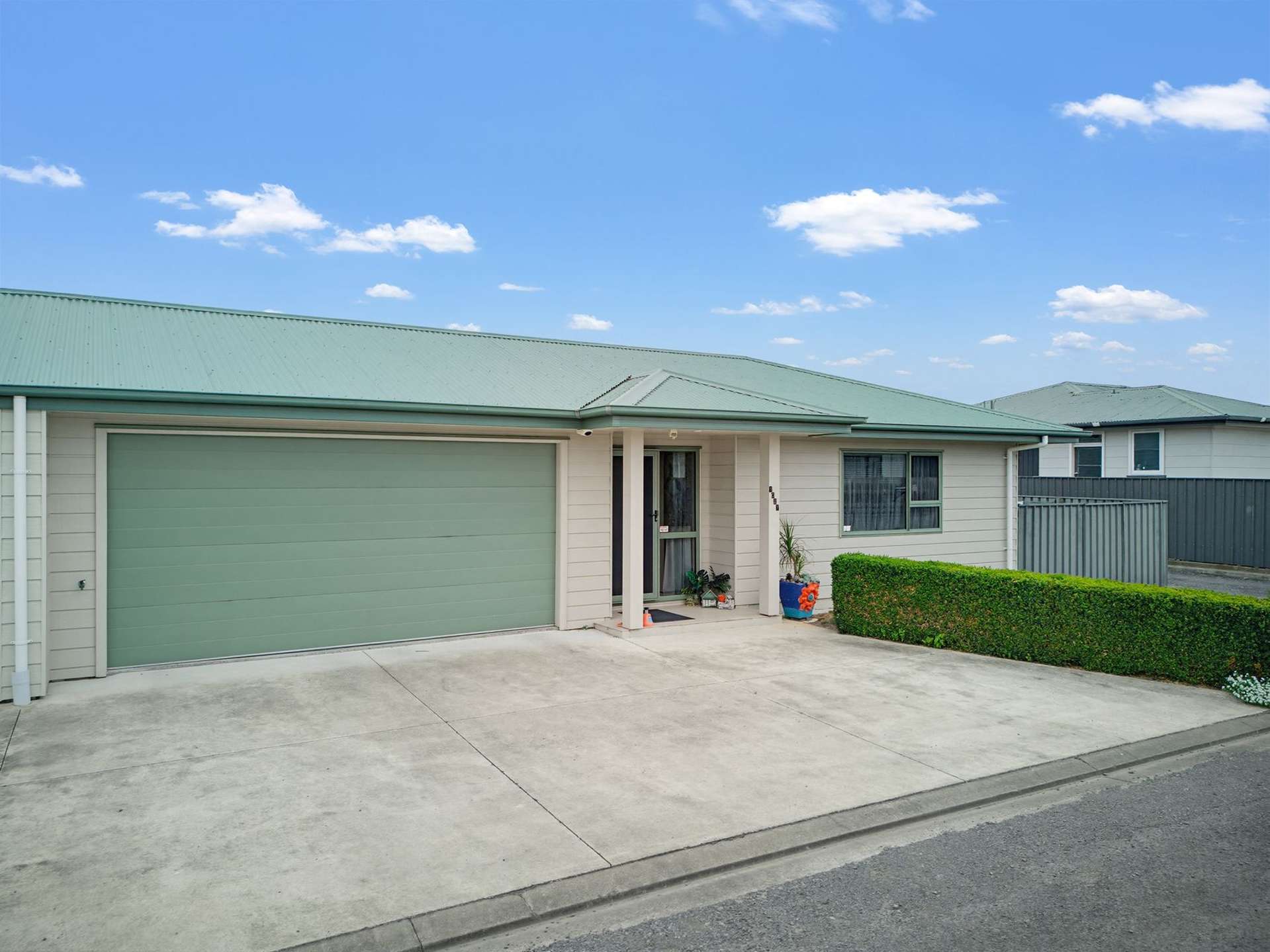 1027 Reka Street Akina_0