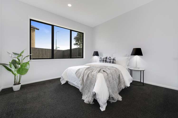 38 Hadley Wood Drive Wattle Downs_16