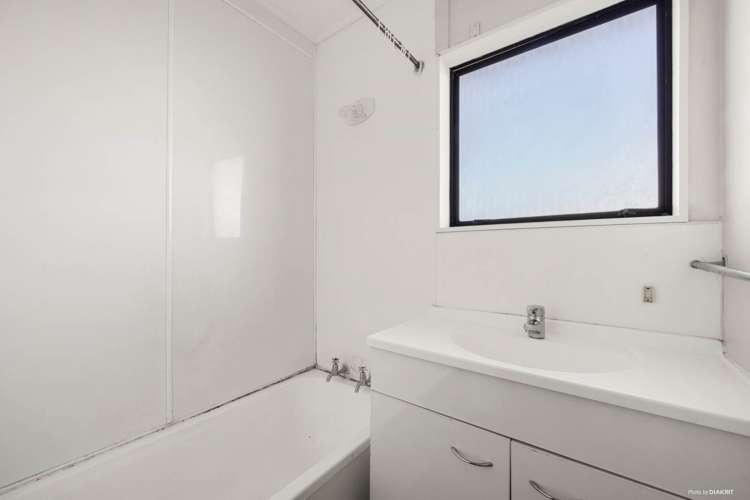 1/61 Palmers Road Clendon Park_11