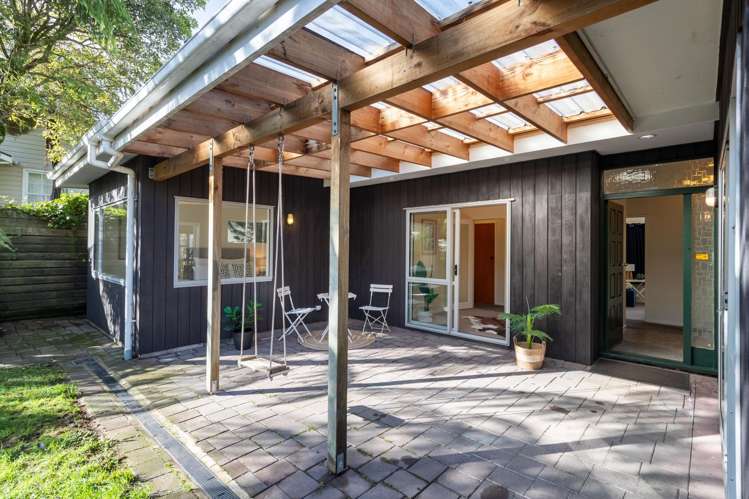 14 Alleyne Court Brown Owl_10