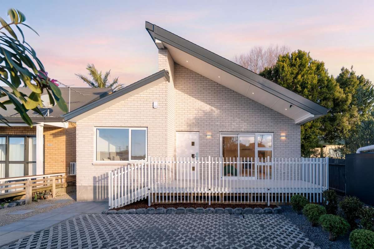 1/220 Birkdale Road_0