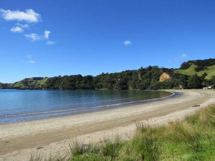 1647 Port Charles Road Port Charles_13