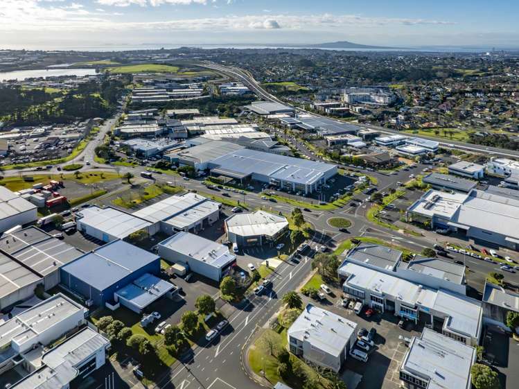 Unit 2, 3 William Pickering Drive Albany_11