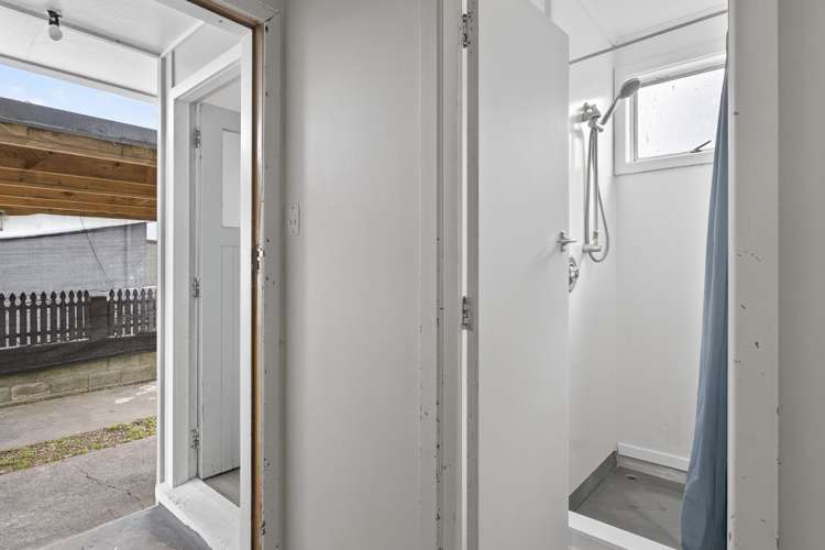 72 Tyndall Road Outer Kaiti_16