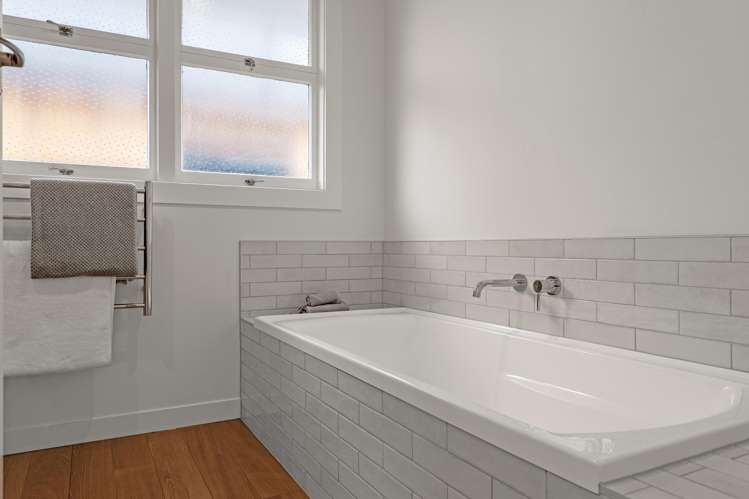 40 Torquay Place Bryndwr_16