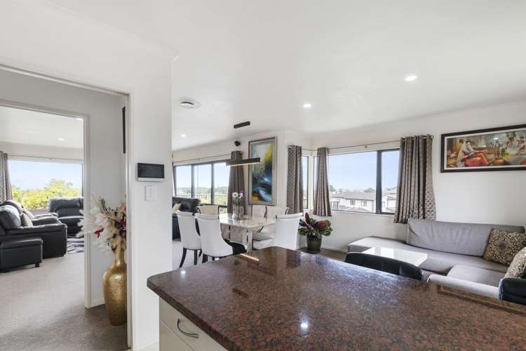 200 Hill Road The Gardens_5