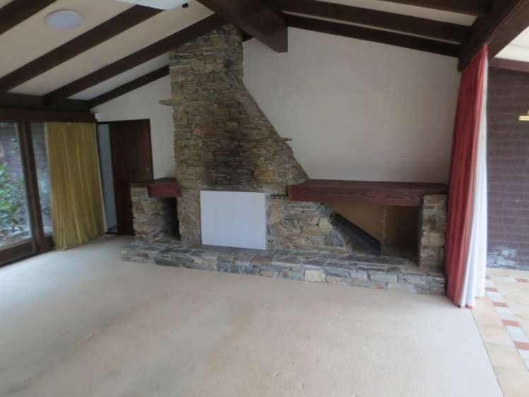 26 Arawata Terrace Fernhill/Sunshine Bay_6