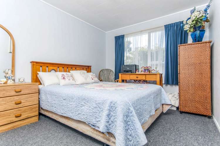 11 Aquarius Avenue Glen Eden_7