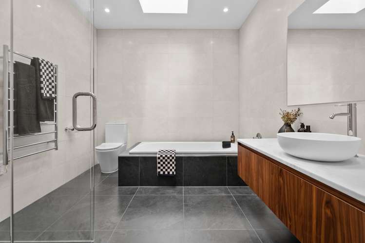 2 Golf Road Epsom_16