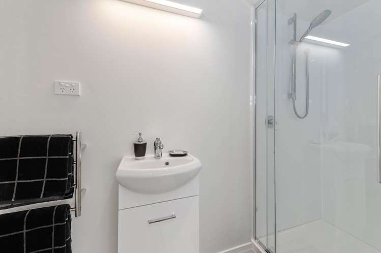 11 Mansfield Road Owhata_11