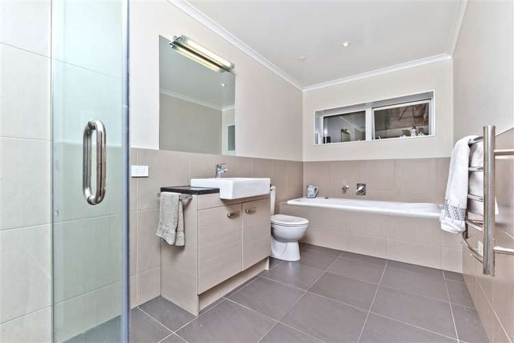 88 Castor Bay Road Castor Bay_14