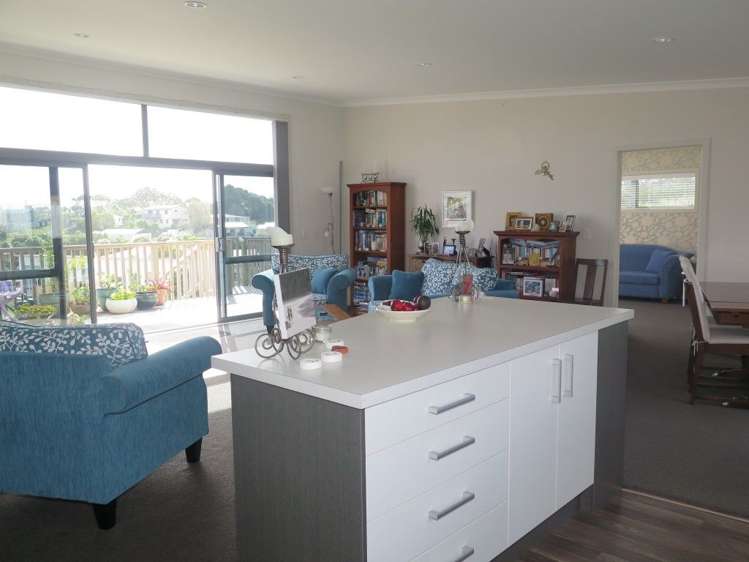 7 Puka Place Raglan_12