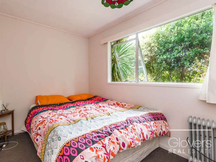 137 Laingholm Drive Laingholm_13