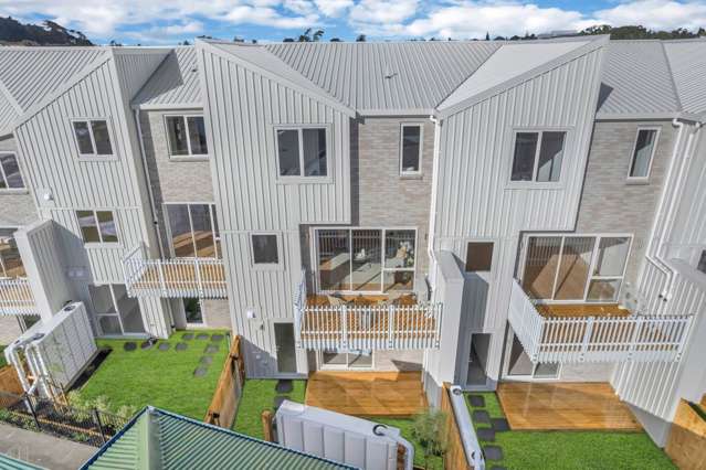 Brand New Bespoke Townhouse
