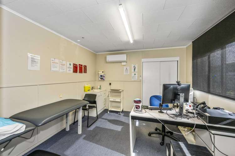 171 Manukau Road Pukekohe_5