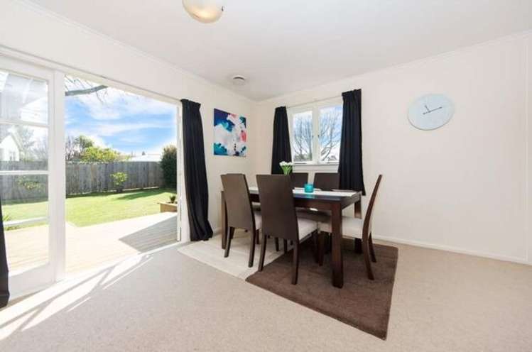 30 Roberts Road Te Atatu South_5