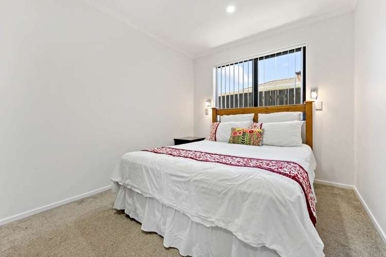 11 Castlepoint Avenue Takanini_12