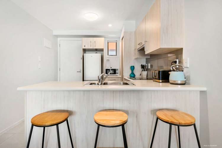 119/17 Link Crescent Stanmore Bay_9