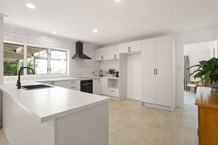 1 Grace Avenue Cambridge_6
