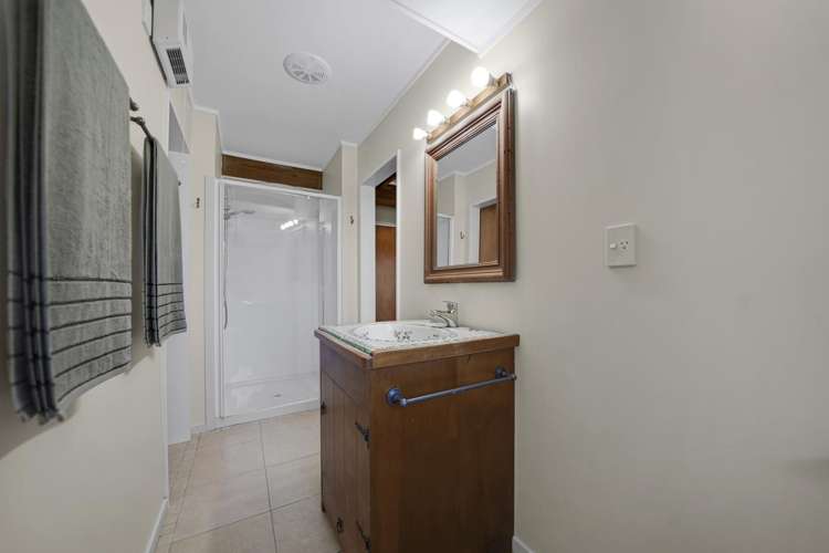 2 Turanga Road Whitford_28