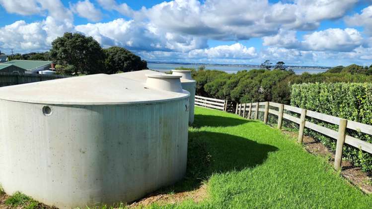 8 Allan Road Awhitu_9