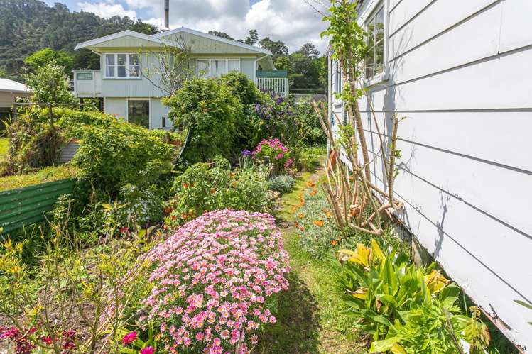 A & B/201 Robert Street, Tararu, THAMES Kopu_17