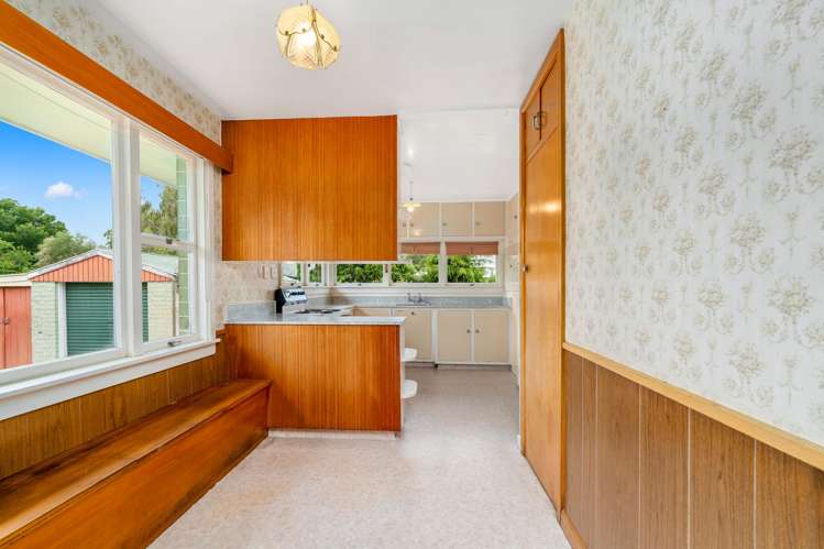 2 Brook Street Southbridge_5