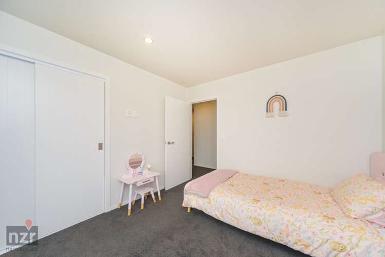 15 Roots Street East Feilding_12