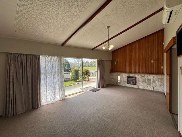 14 Katene Street West End_2