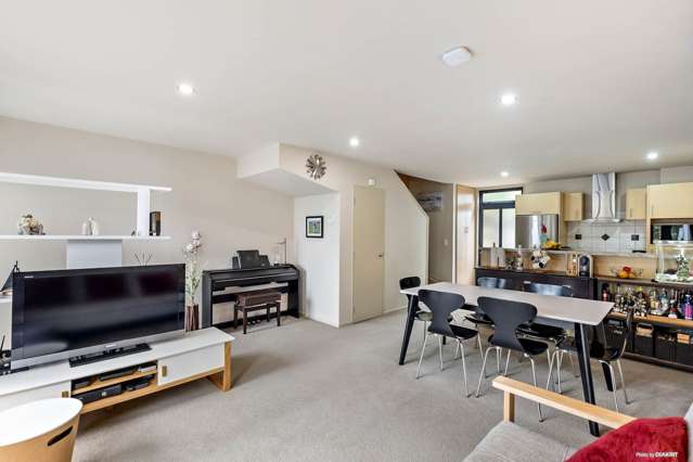 3/8 Soljak Place Mount Albert_1