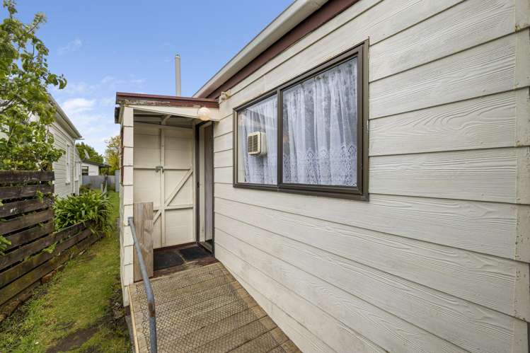 57 Egmont Street Hawera_4