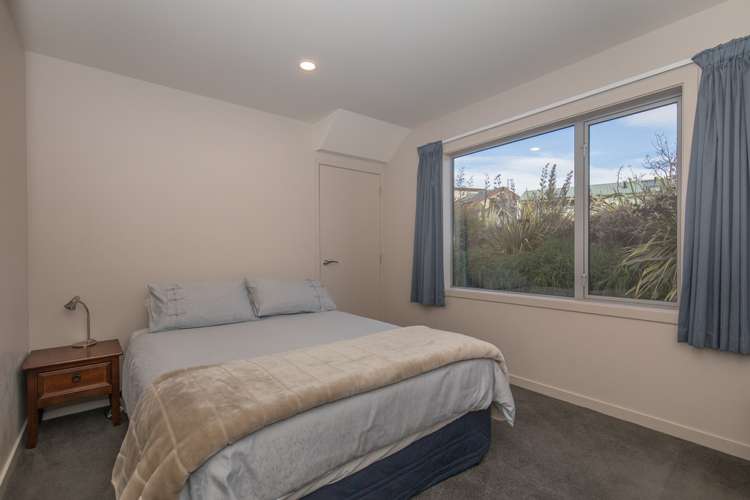 187 Aubrey Road Wanaka_9