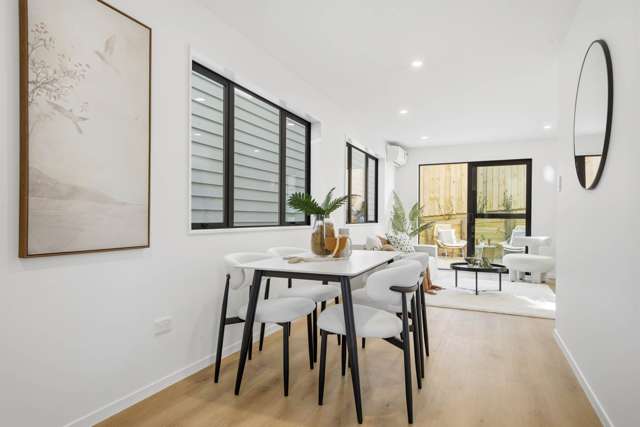 79B Girrahween Drive Totara Vale_2