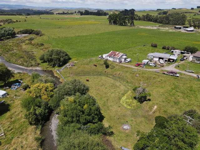 747 Maharahara Road Rangitikei Surrounds_3